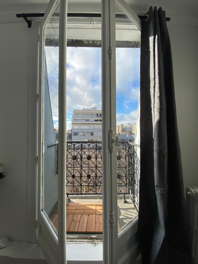 The Eiffel Tower Room Párizs Kültér fotó